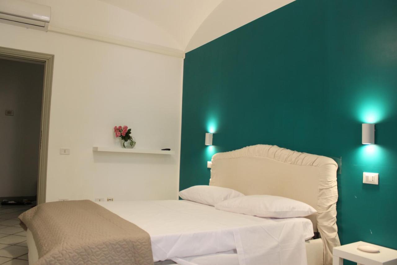 Casa Luna - Accomodation In Santa Maria Maggiore روما المظهر الخارجي الصورة
