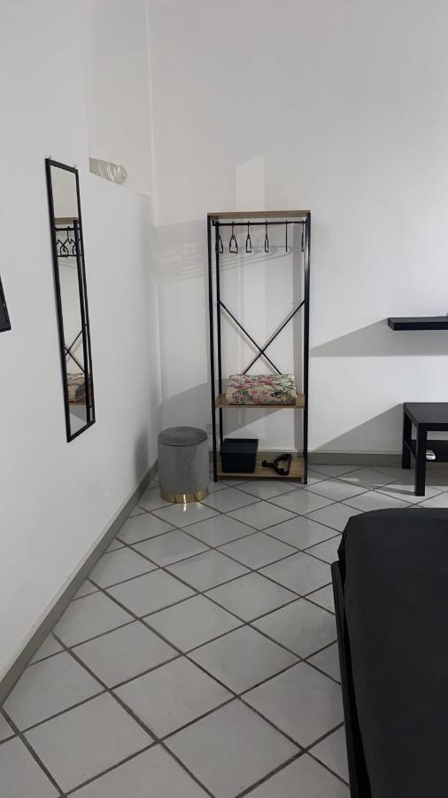 Casa Luna - Accomodation In Santa Maria Maggiore روما المظهر الخارجي الصورة